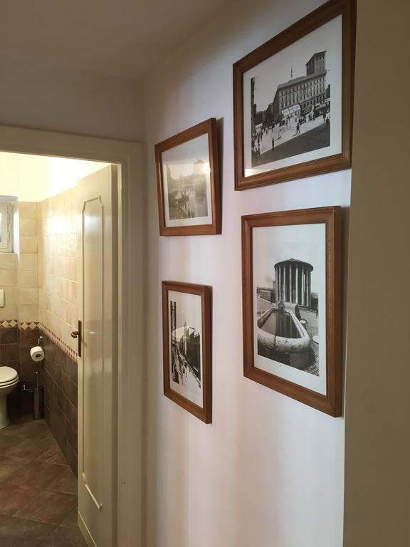 Delightful Apartment 100 Meters From The Colosseum Esterno foto