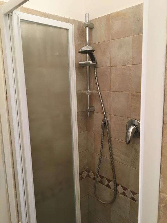 Delightful Apartment 100 Meters From The Colosseum Esterno foto